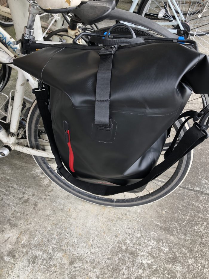 THRLEGBIRD pannier bag  Loading img1